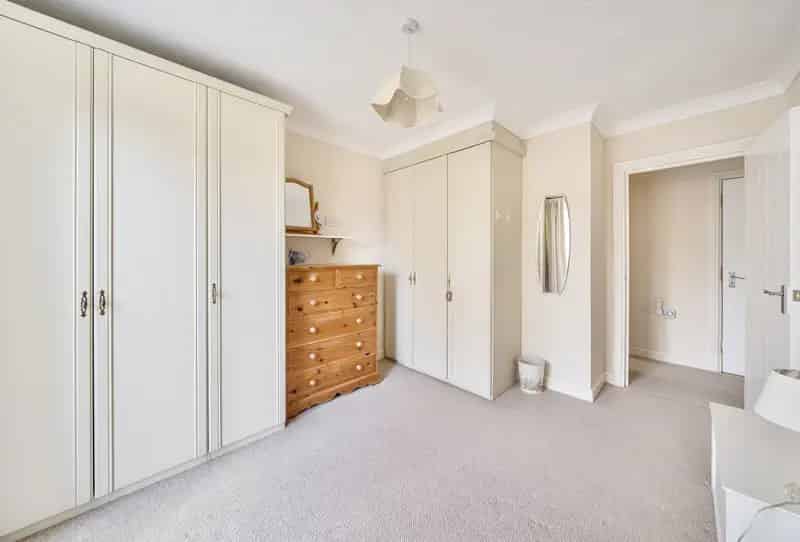 2 bedroom flat/apartment for sale