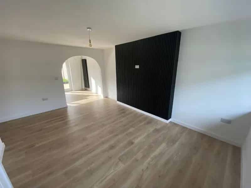 3 Bed Semi Detached House For Sale Fully Renovated