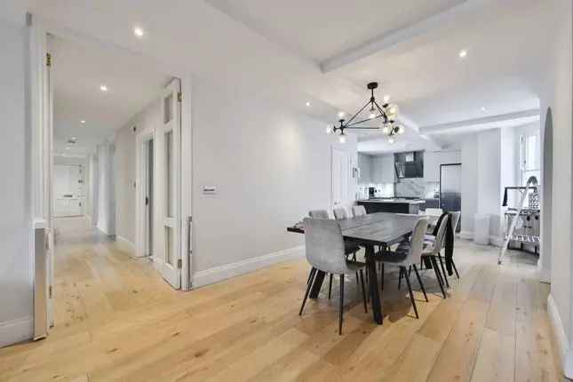 Four Bedroom Mansion Flat to Rent Marylebone NW1