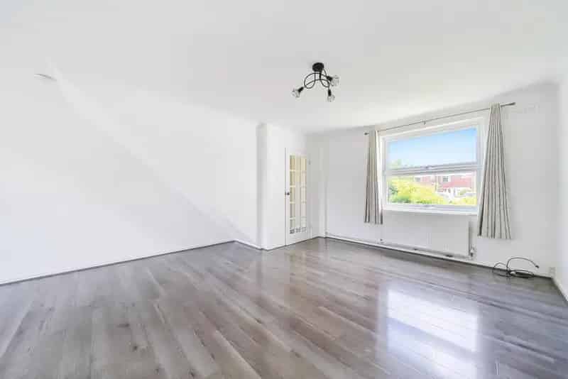 2 Double Bedroom Modern House - Blackheath Cator Estate