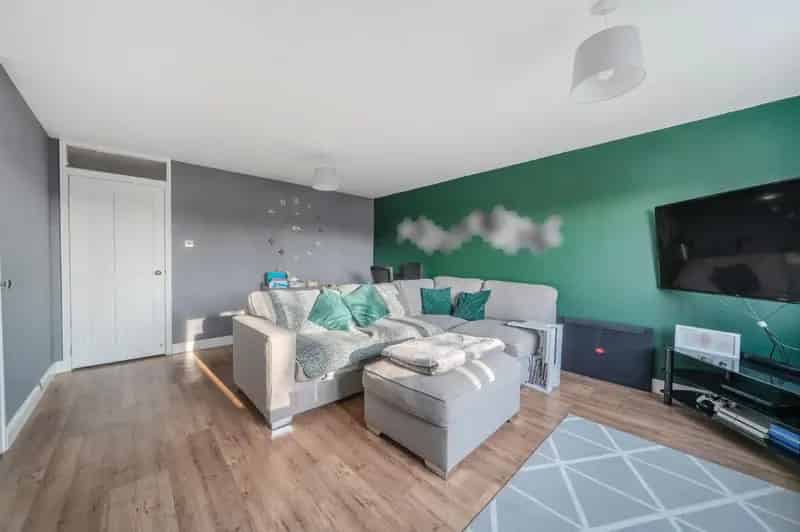 3 Bed House for Sale in Basingstoke