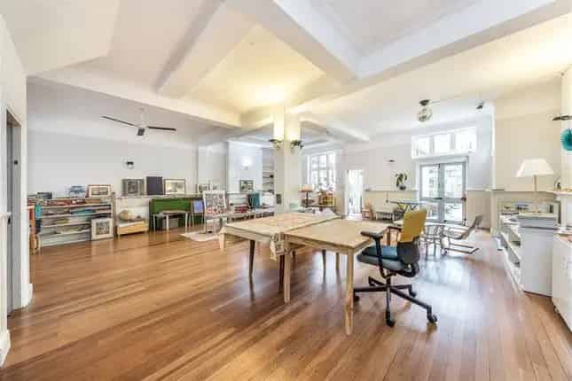 Live Work Unit for Sale in Bethnal Green E2
