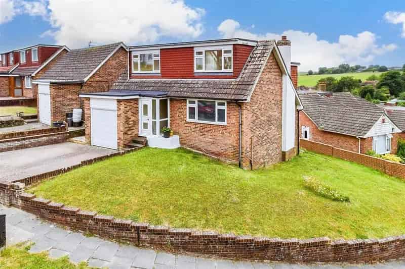4 Bedroom Detached House For Sale South Downs Views