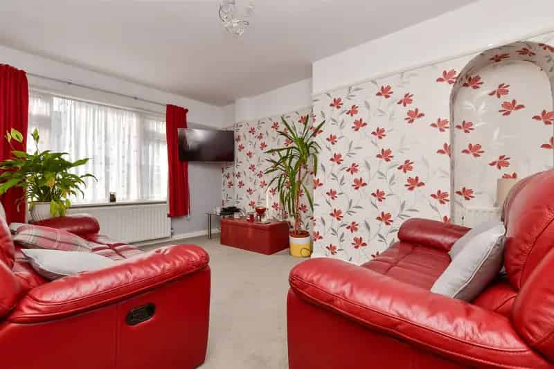 3 Bedroom Teraced House for Sale
