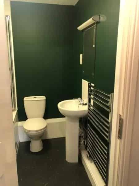Newly Decorated Property Near Amenities