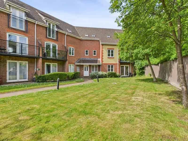 2 Bedroom Apartment for Sale
