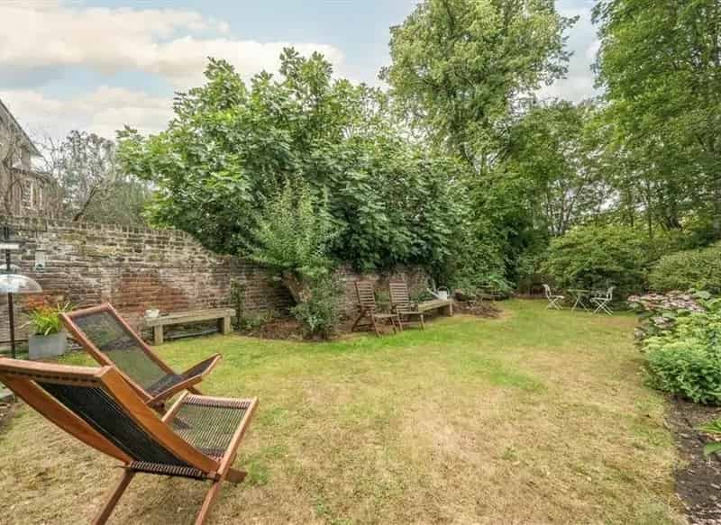 One Bedroom Flat Near Kidbrooke Blackheath Stations