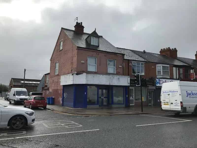Ground Floor Retail Unit with Rear Office