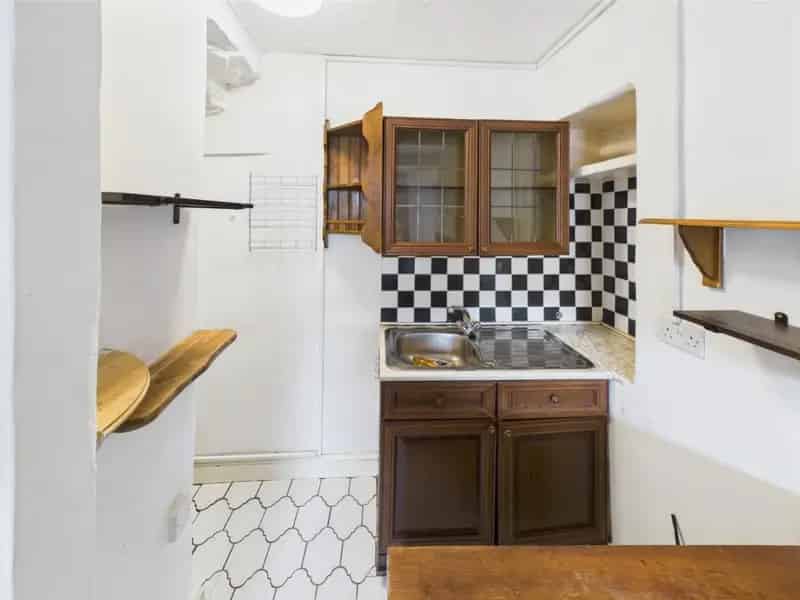 1 Bedroom Cottage For Sale Near Eastburn