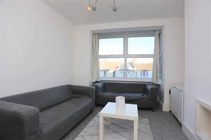 4 Bedroom House to Rent Near Universities