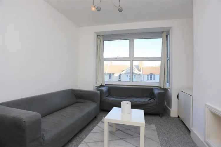 4 Bedroom House to Rent Near Universities
