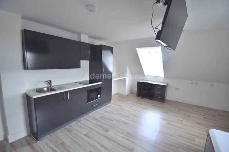 1 Bedroom Studio House to Rent