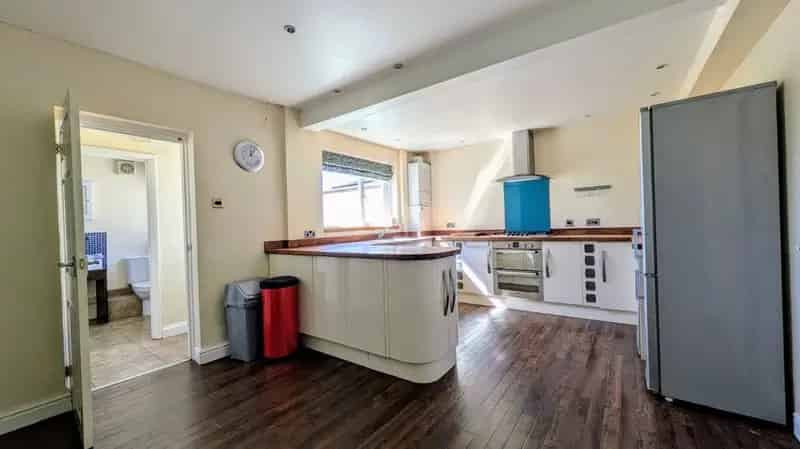 3 Bedroom Mid Terrace House for Sale Evesham Worcestershire WR11
