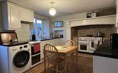 Grade II Listed House with Barn Conversion Potential in Burrington