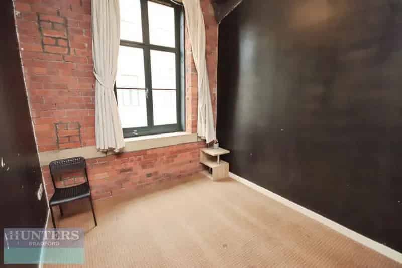2 Bedroom Flat Bradford City Mills Development