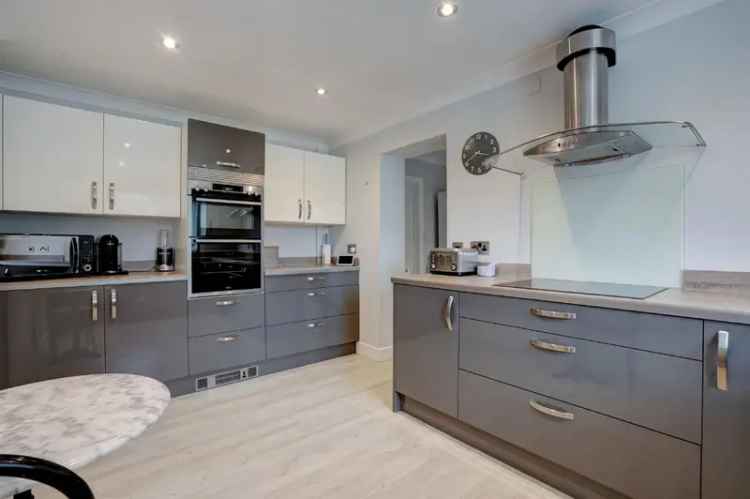 Link Detached House for sale with 4 bedrooms, Little Plumstead