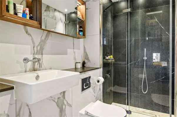 Jubilee Walk, London, WC1X 0BF | Property for sale | Savills