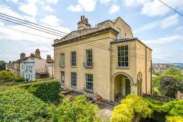 Spacious Regency Villa in Bath with City Views and Sunny Garden