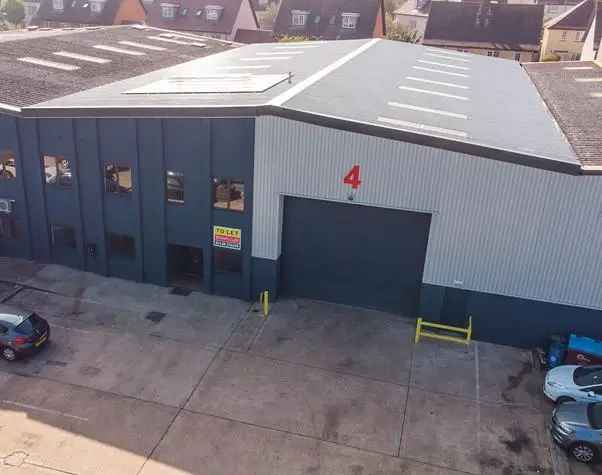 Industrial Warehouse Unit with Forecourt Loading