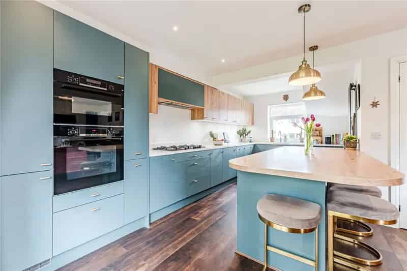 Spacious Refurbished Home with Garden and Off-Road Parking