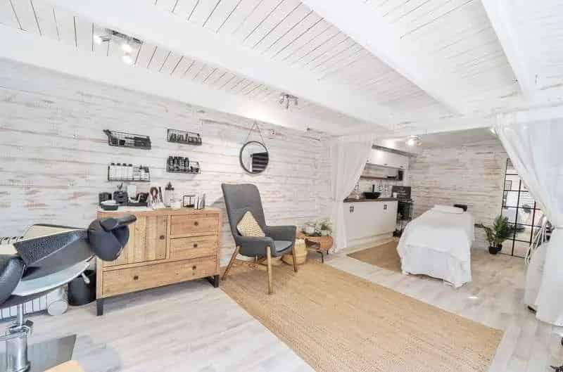 5 Bed House for Sale West Dunstable - Modern Family Home
