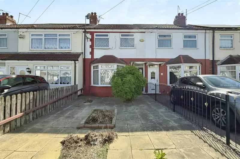 3 Bedroom Terraced House for Sale No Onward Chain