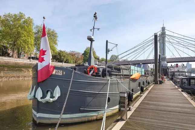 Luxury Riverboat Home for Sale at Cadogan Pier Chelsea