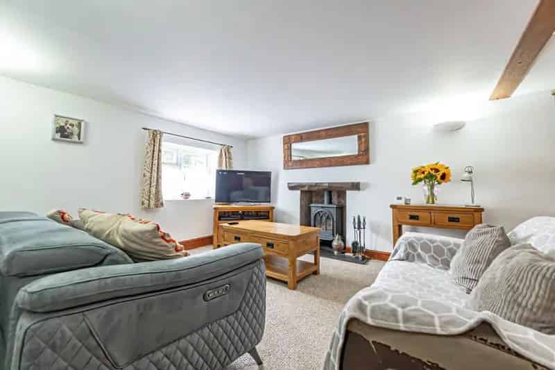 3 Bedroom Cottage Ivinghoe Buckinghamshire
