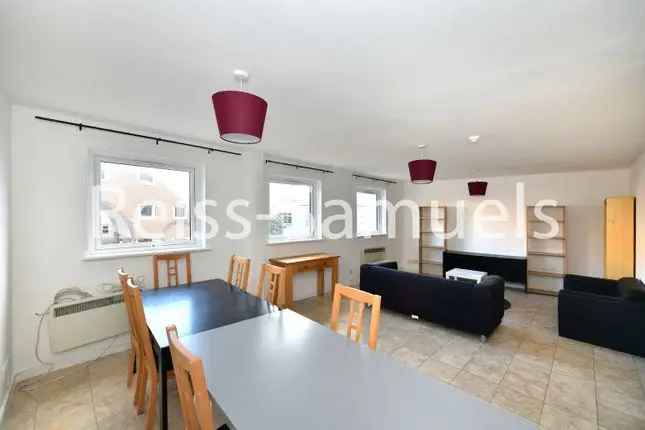 Terraced house to rent in Cyclops Mews, Isle Of Dogs, Canary Wharf, London E14