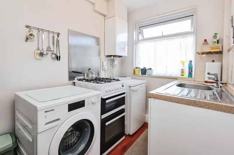 Extended Semi-Detached Home - Modernisation Needed - 3 Beds - Conservatory - Garden