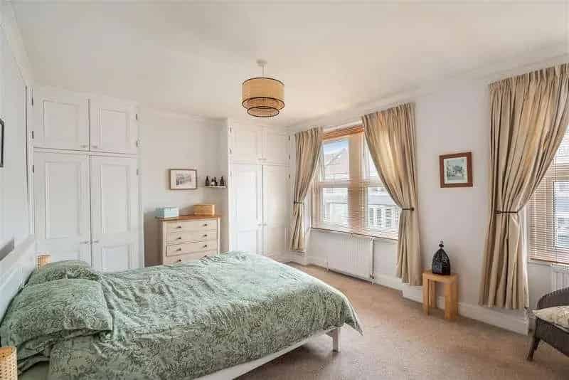 4 Bed Victorian House for Sale