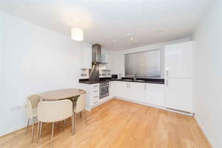 1 Bedroom Flat to Let in London - 506 sq ft