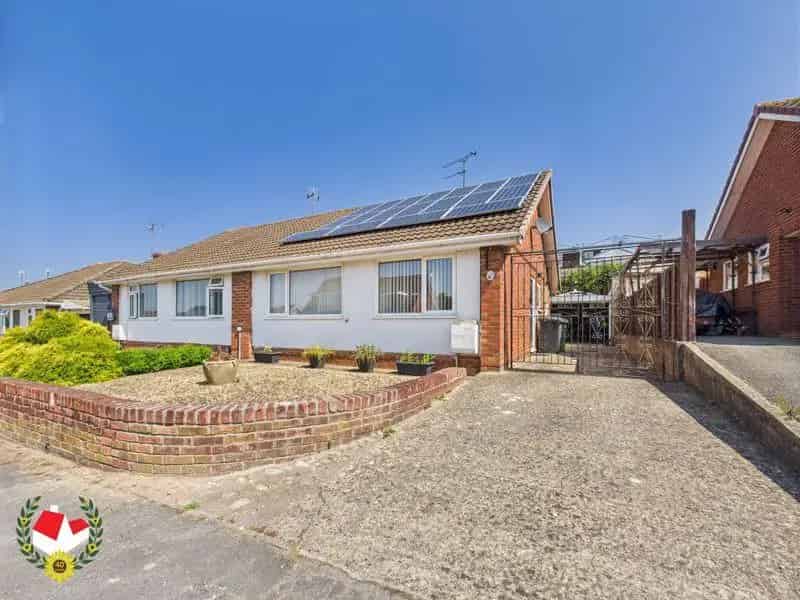 2 Bedroom Semi Detached Bungalow For Sale