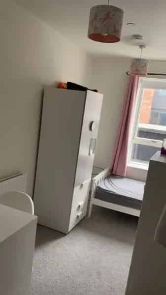 3 Bed 2 Bath New Build Flat Near Schools Fulham Hammersmith