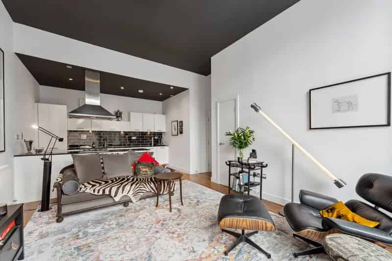 Luxury 1-Bedroom Apartment in Glasgow Merchant City with Secure Parking