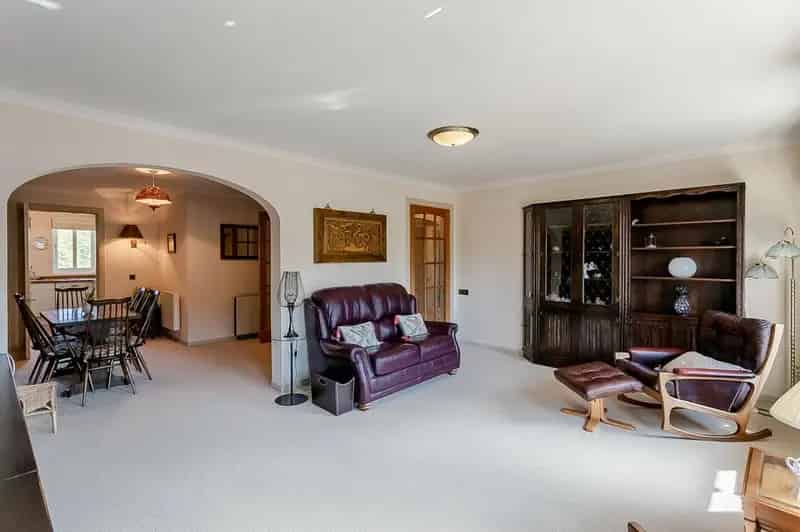 2 Bedroom Flat for Sale in Edinburgh West End