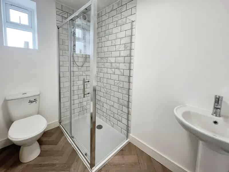 1 Bedroom House To Let Hilderthorpe Road