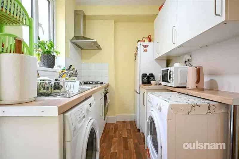 2 Bed House for Sale Bearwood Family Home Commuters