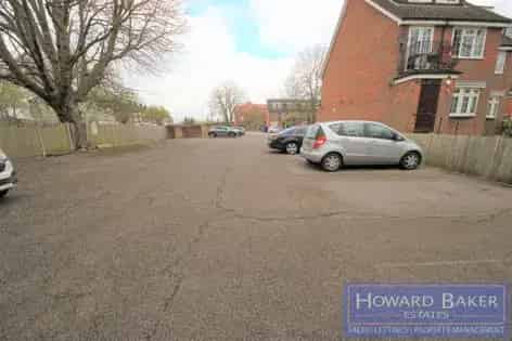 1 room flat of 62 m² in London