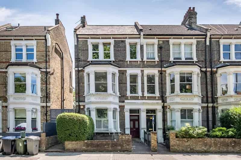 3 Bedroom Period Garden Flat for Sale Near Queens Park