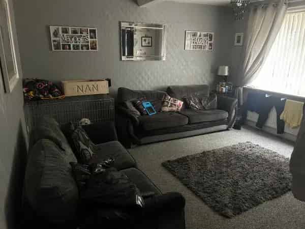 2 Bedroom Ground Floor Wheelchair Accessible Flat with Private Garden