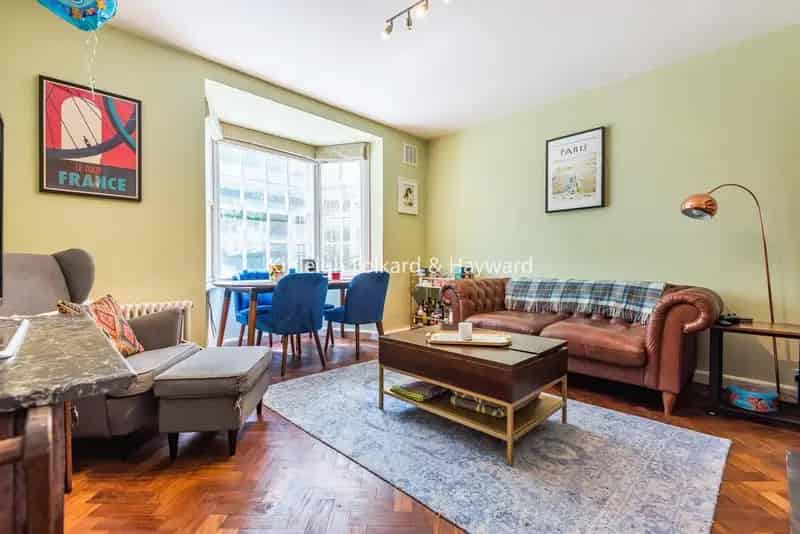 Two Bedroom Ground Floor Apartment Kennington