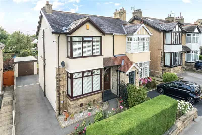 House For Sale , Leeds, England