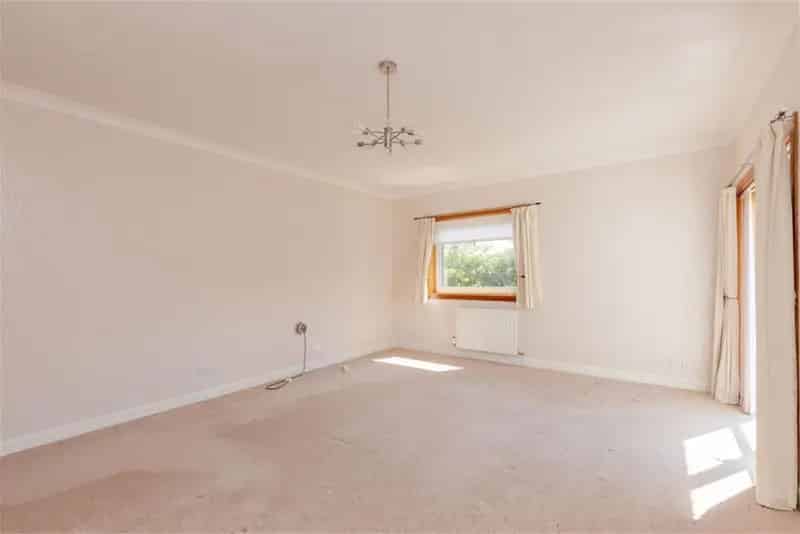 4 Bed Detached Bungalow for Sale