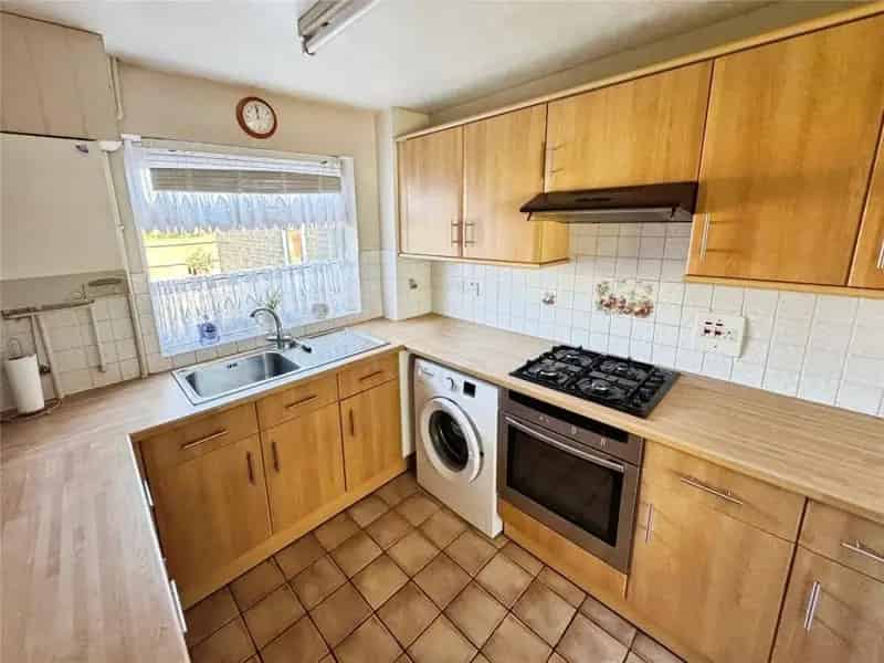 4 Bed Family Home For Sale Ample Parking Private Garden