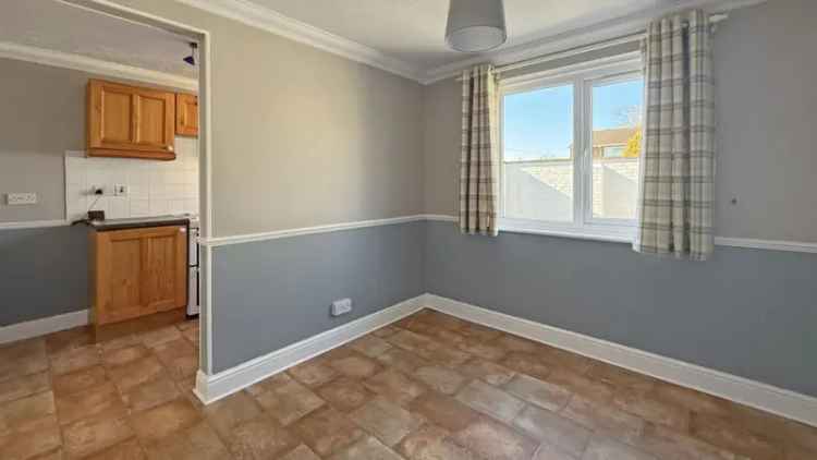 2 Bedroom House For Sale STC Warminster