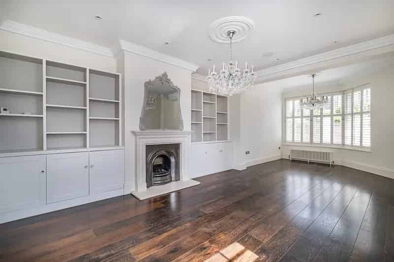 6 Bedroom Detached House for Sale in Wimbledon Village