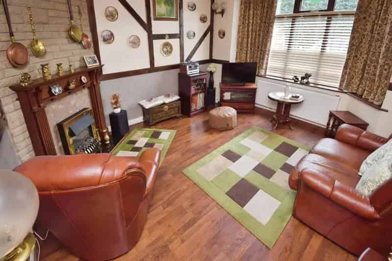 3 Bedroom Semi Detached House for Sale Coventry CV5