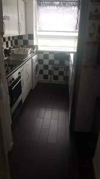 Flat For Rent in Reading, England