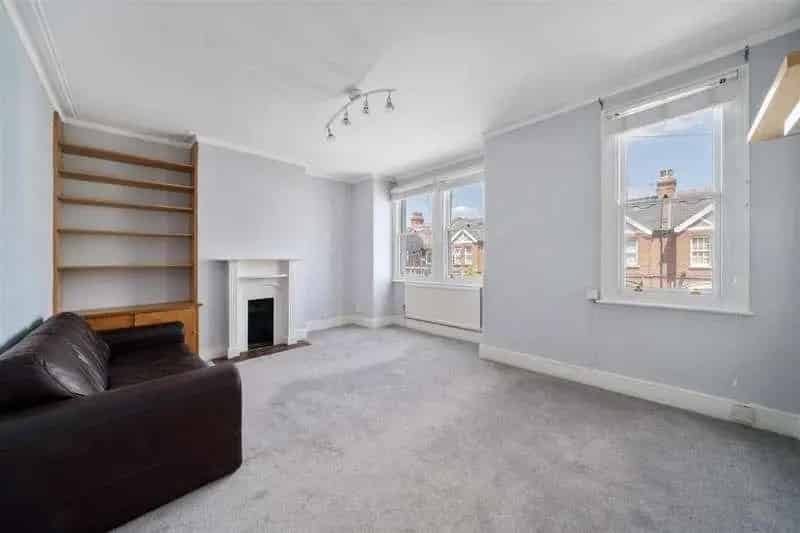 1 Bed Flat for Sale Raynes Park Wimbledon Chase